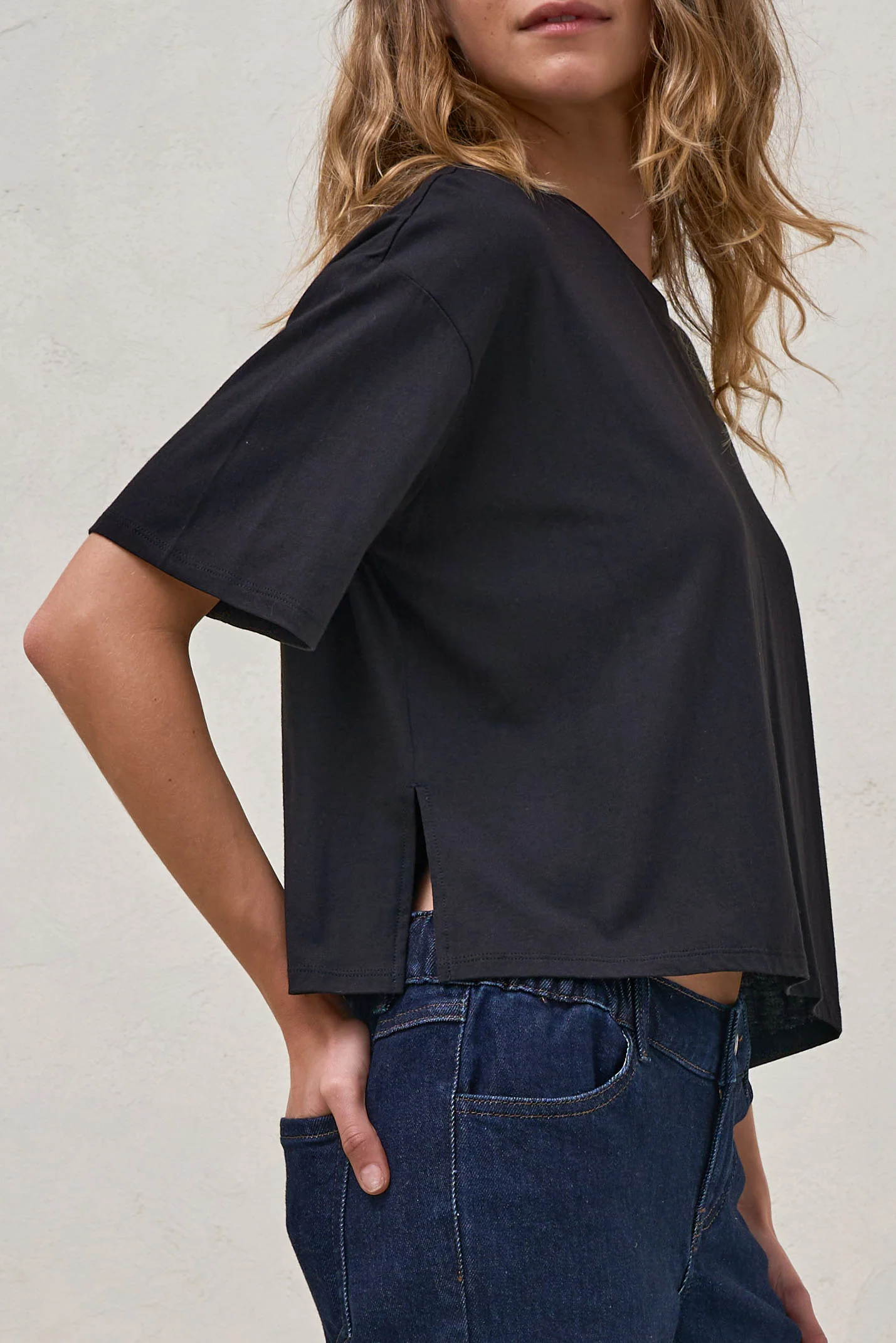 Into It Crop Tee - Black - Image 10