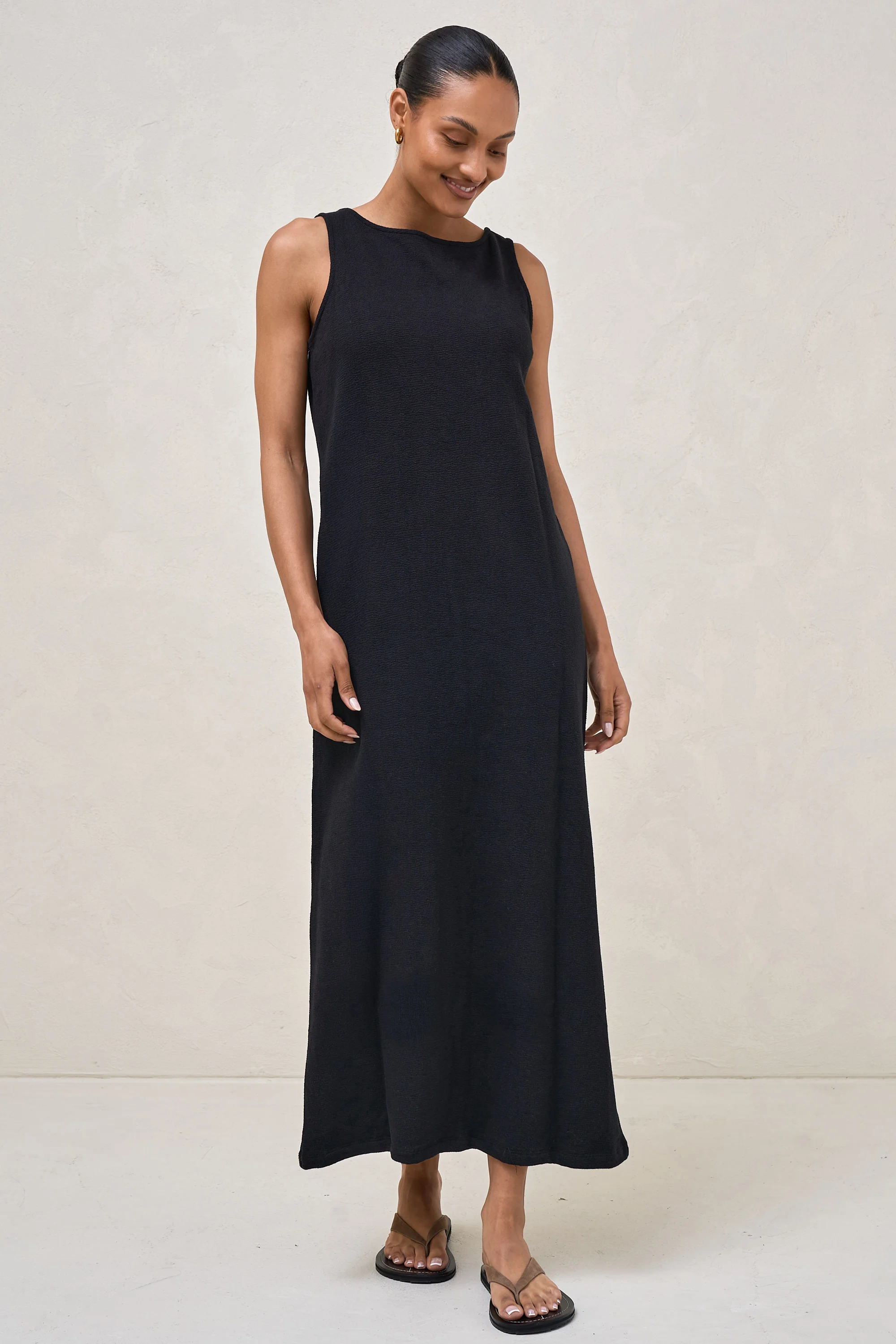 Kindred Column Dress - Black - Image 6