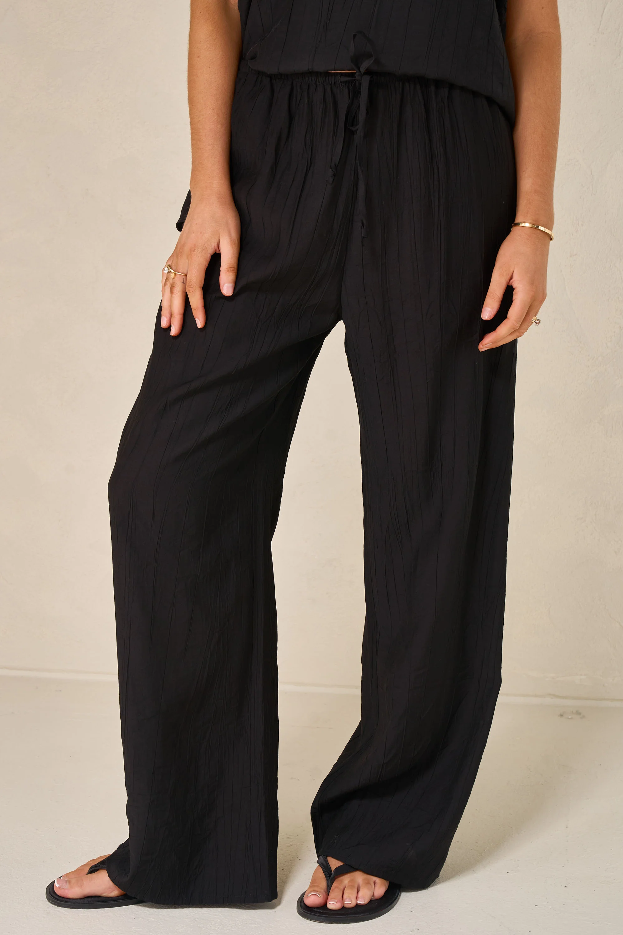 Ease Away Crinkle Pant -Black - Image 6