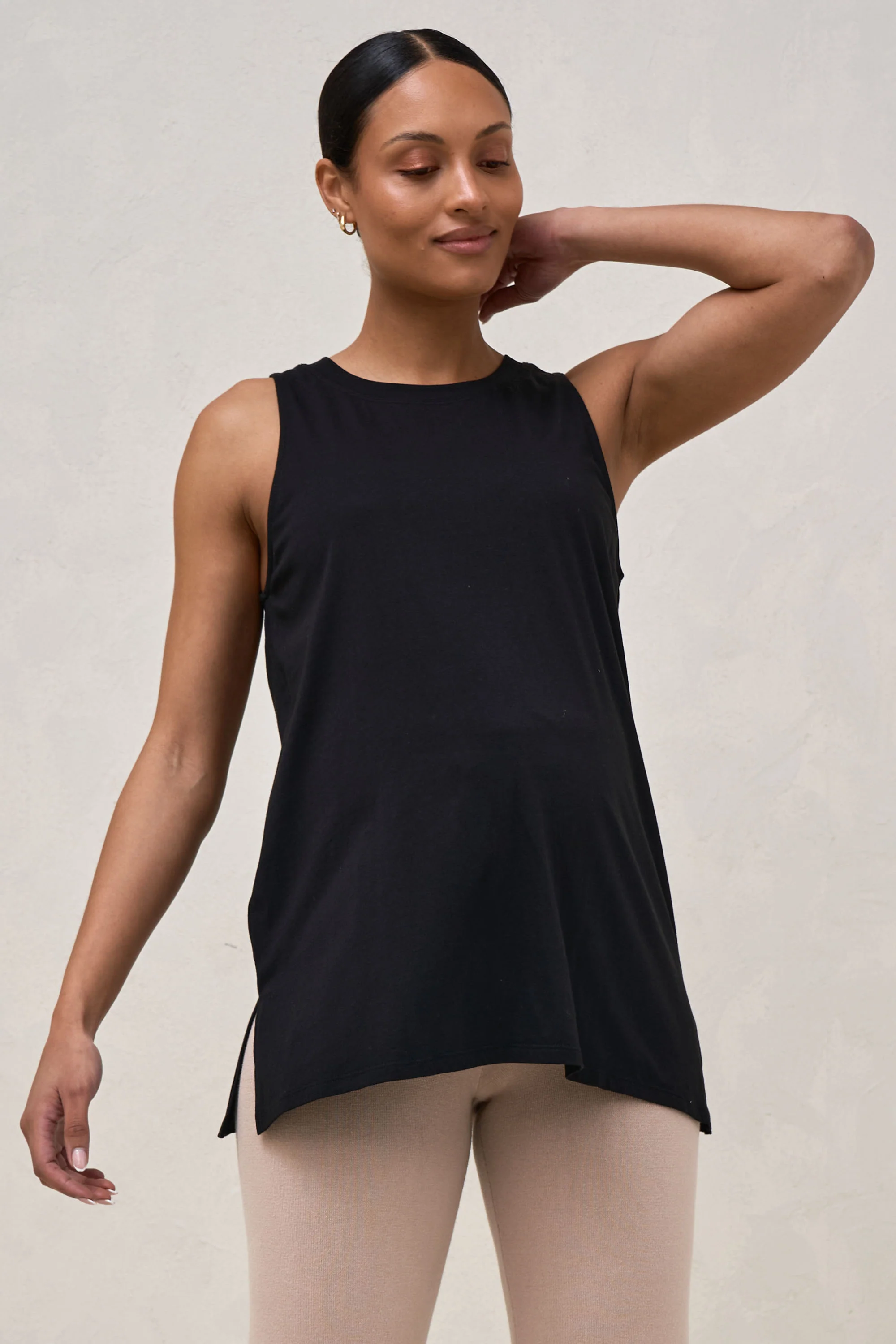 Into It tank - Black