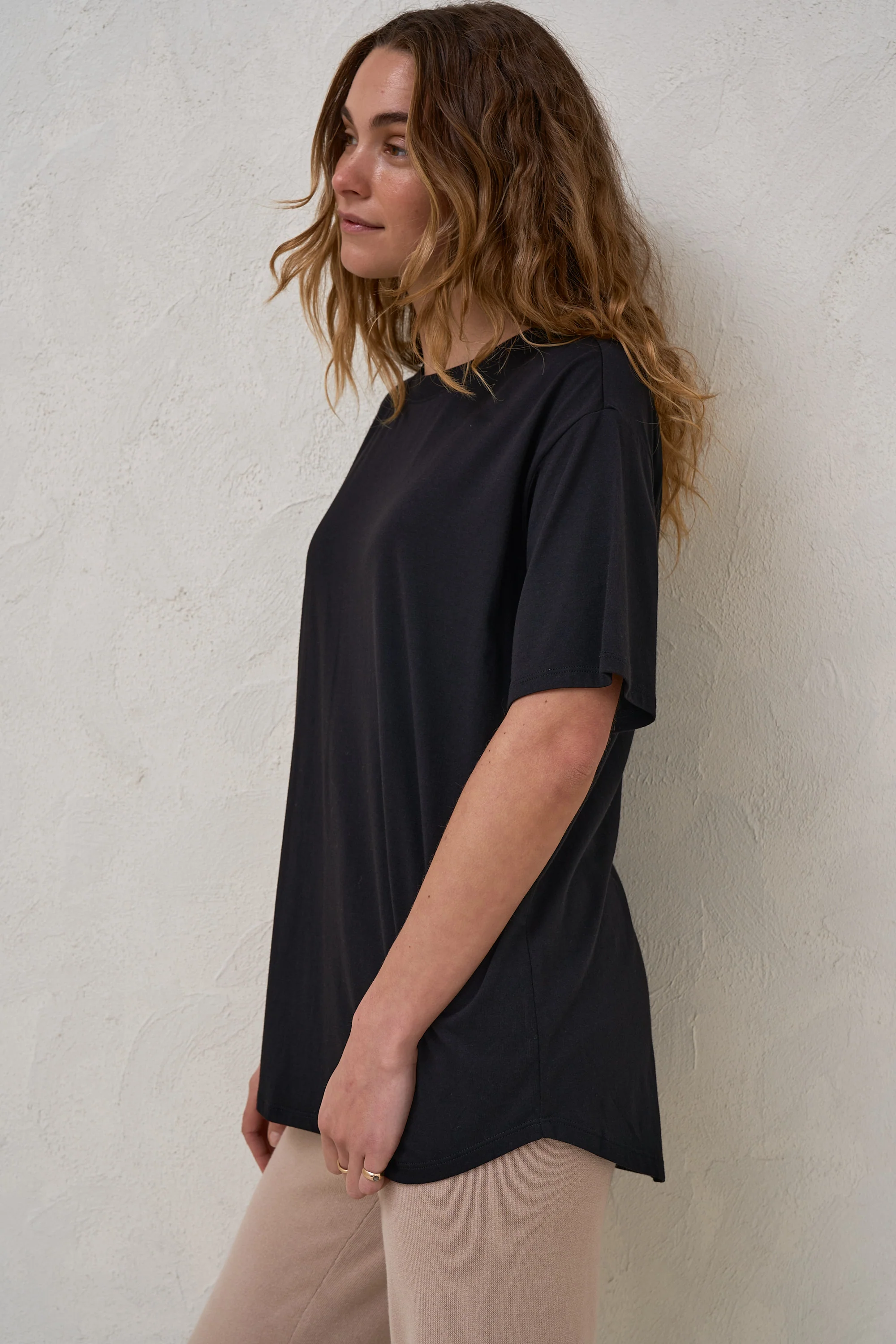 Into It Crew Tee -Black - Image 10