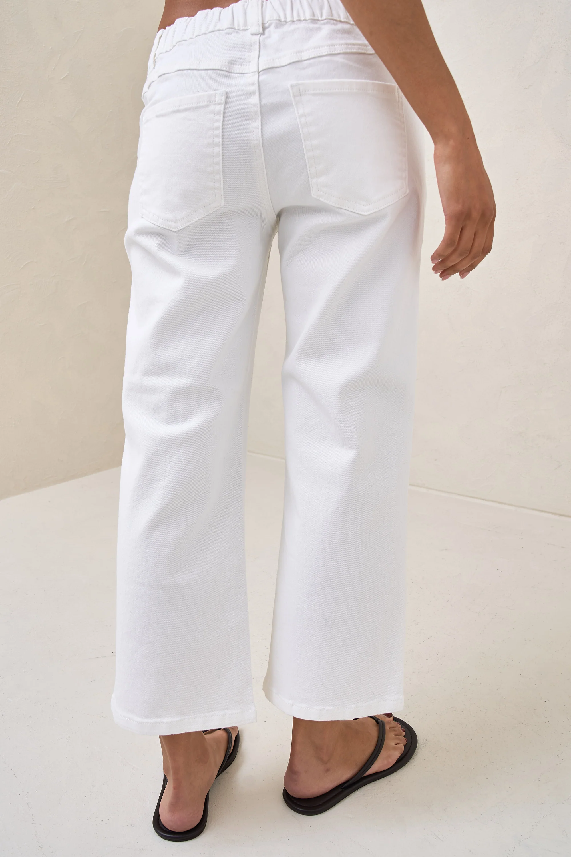Walk The Talk Crop Wide Jean - White - Image 8