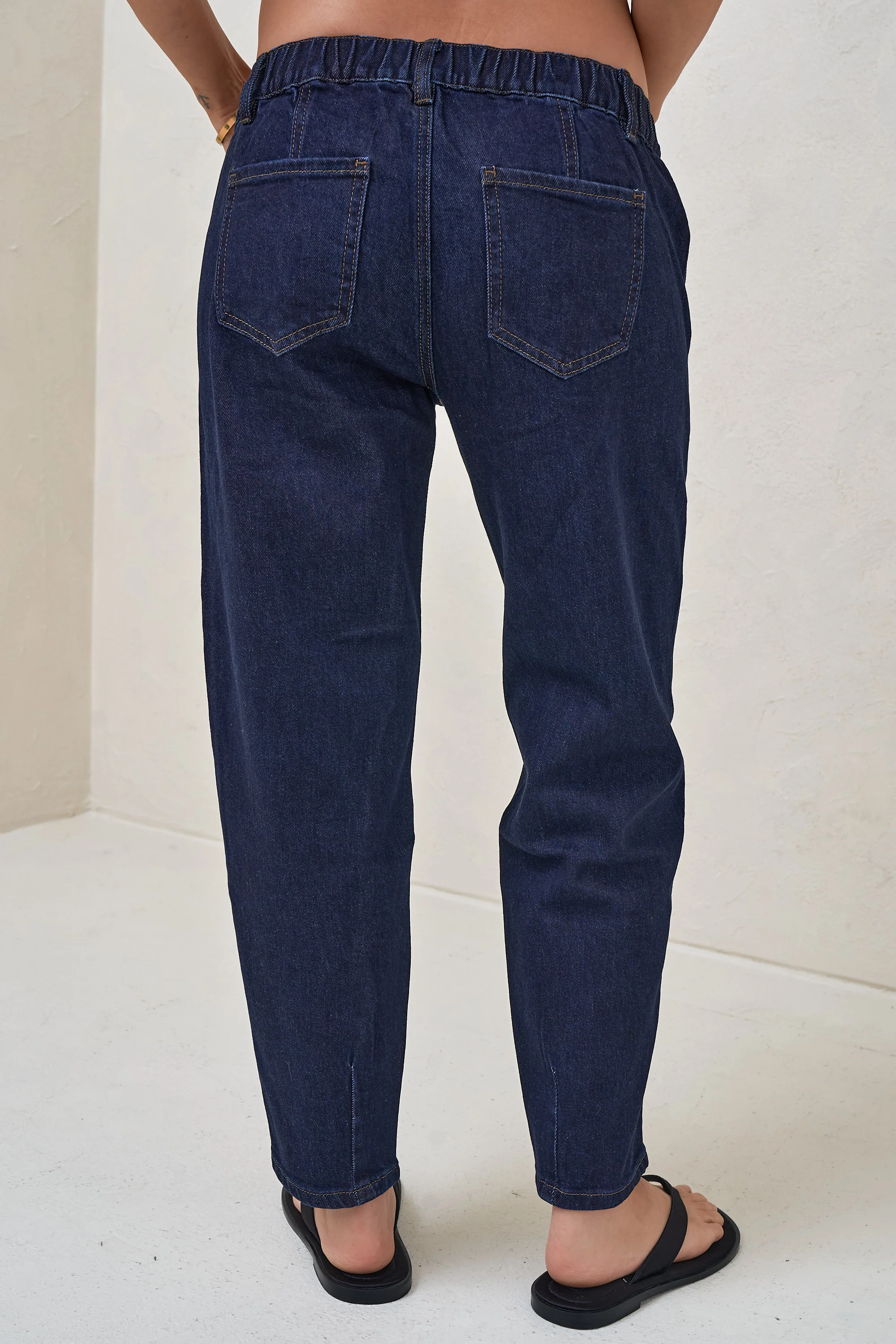 Bend The Rules Barrel Jean - Indigo - Image 3