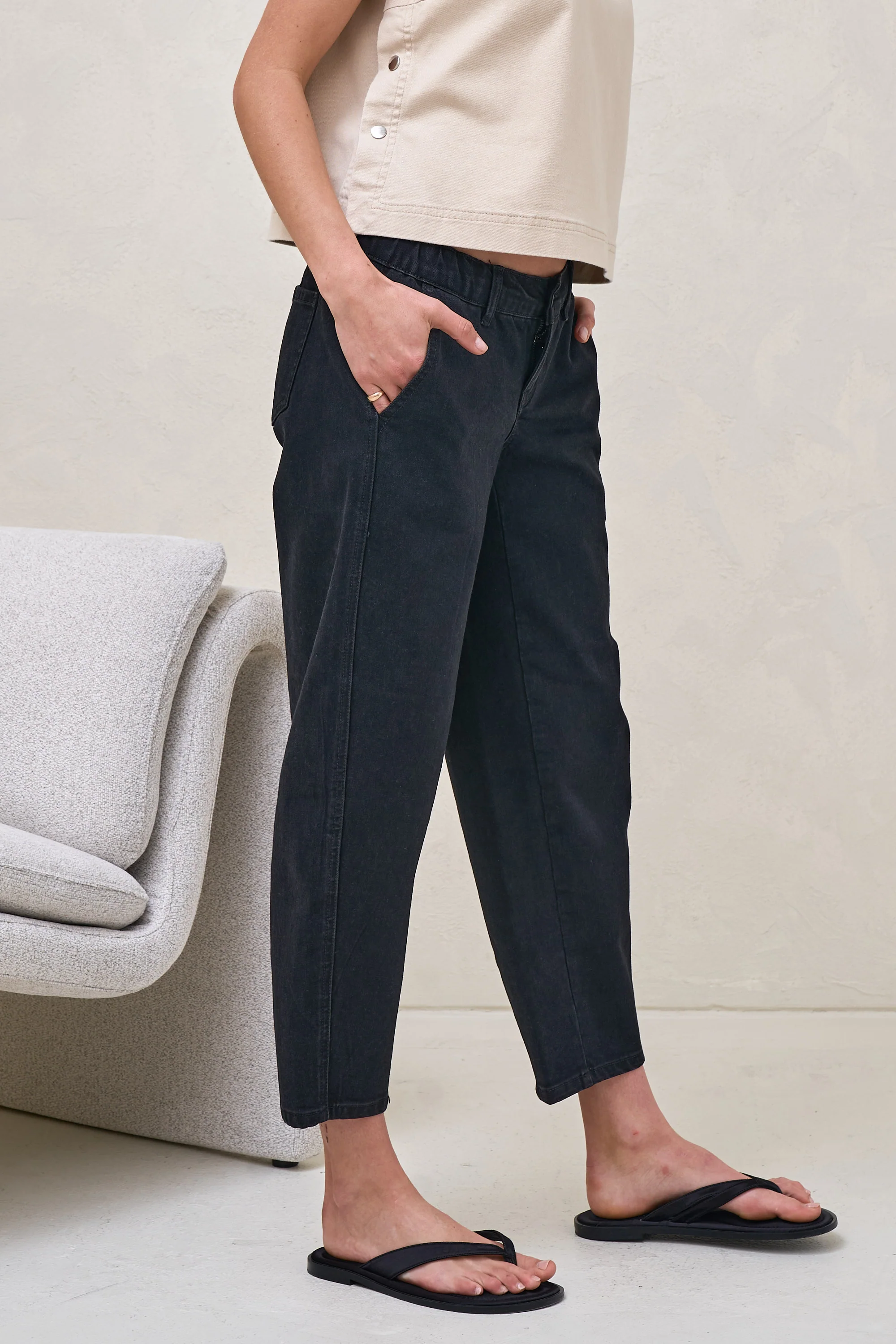 Bend The Rules Barrel Jean - Washed Black - Image 7