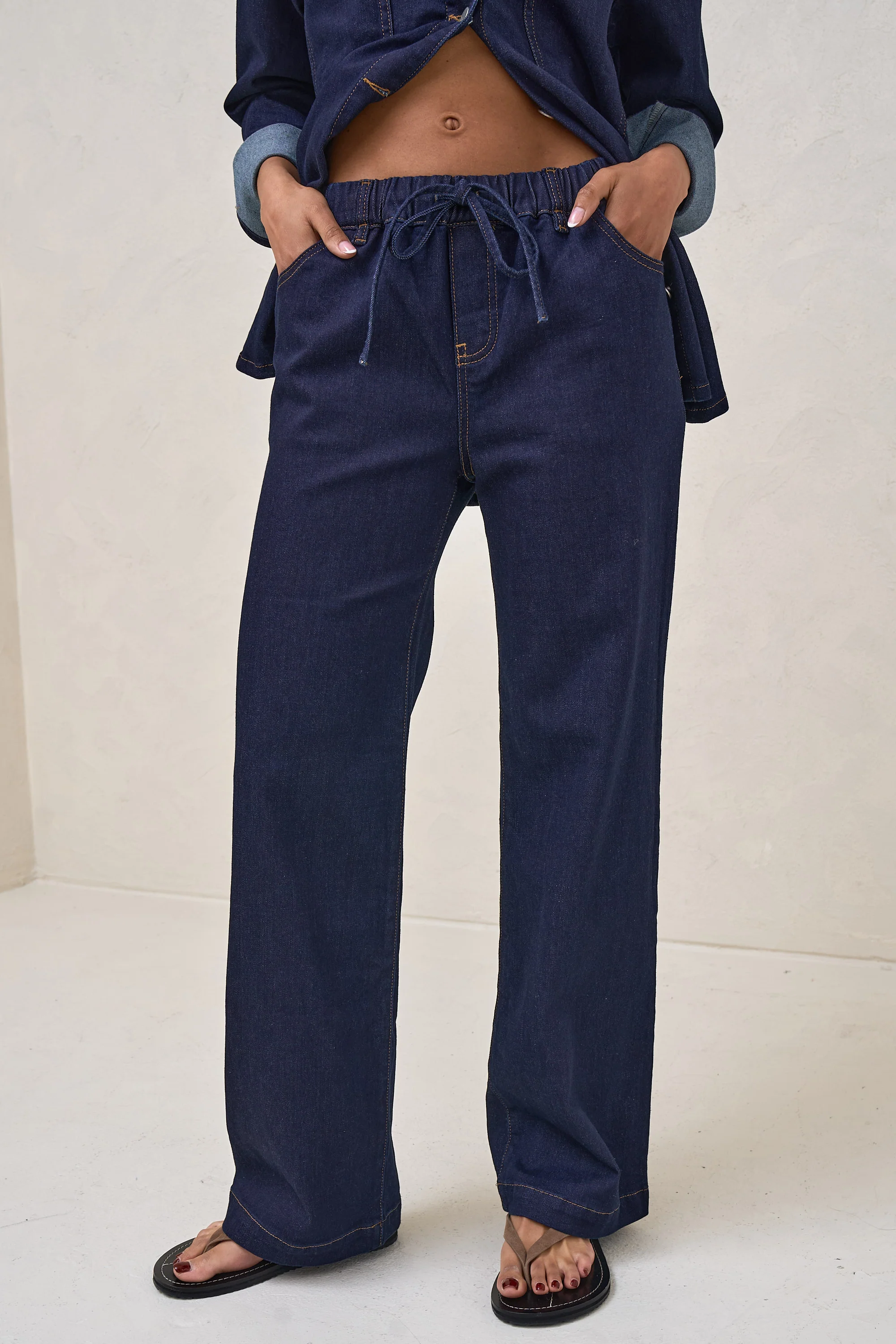 Frequent Wide Leg Jean - Indigo - Image 10