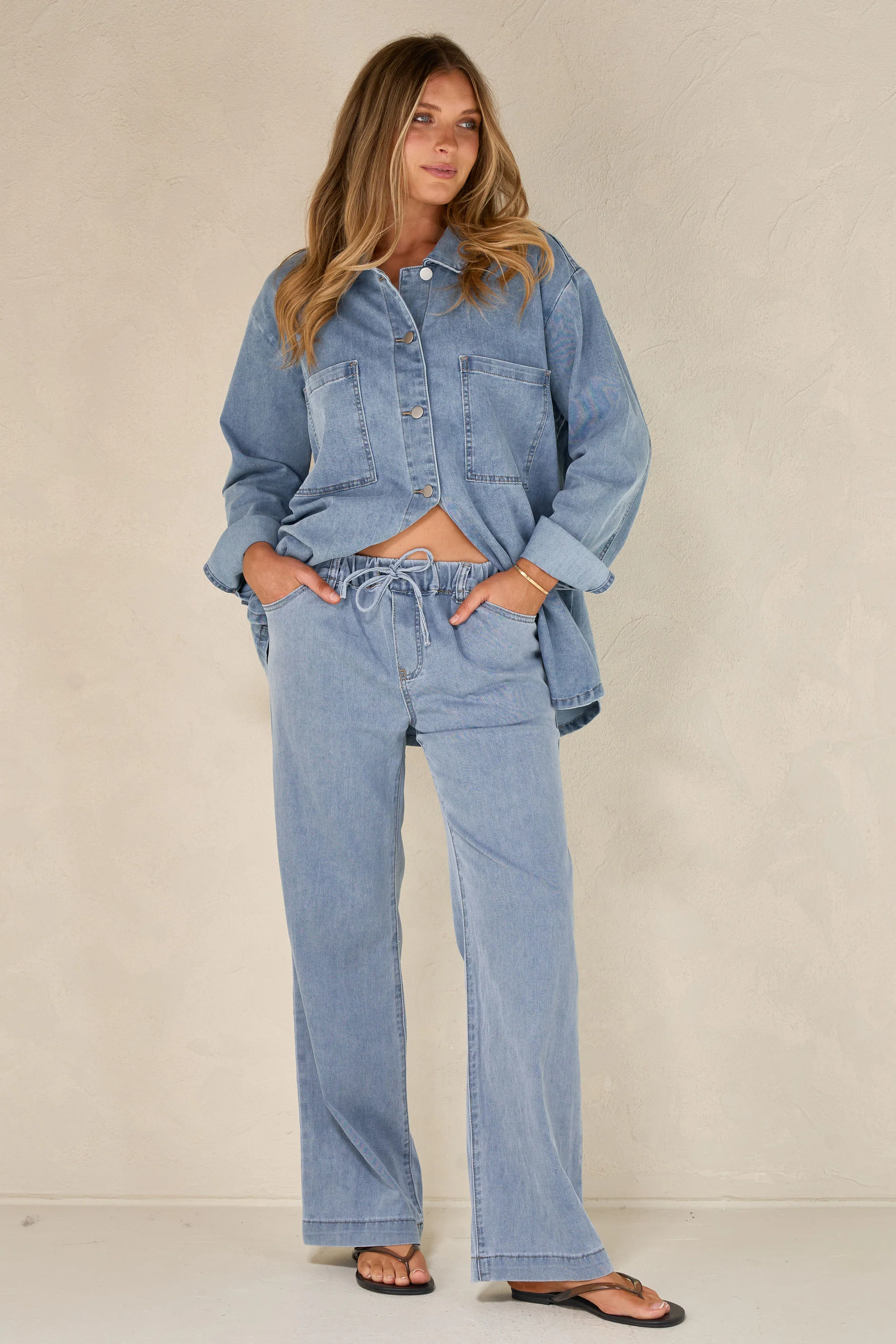 Frequent Wide Leg Jean - Light Blue - Image 6