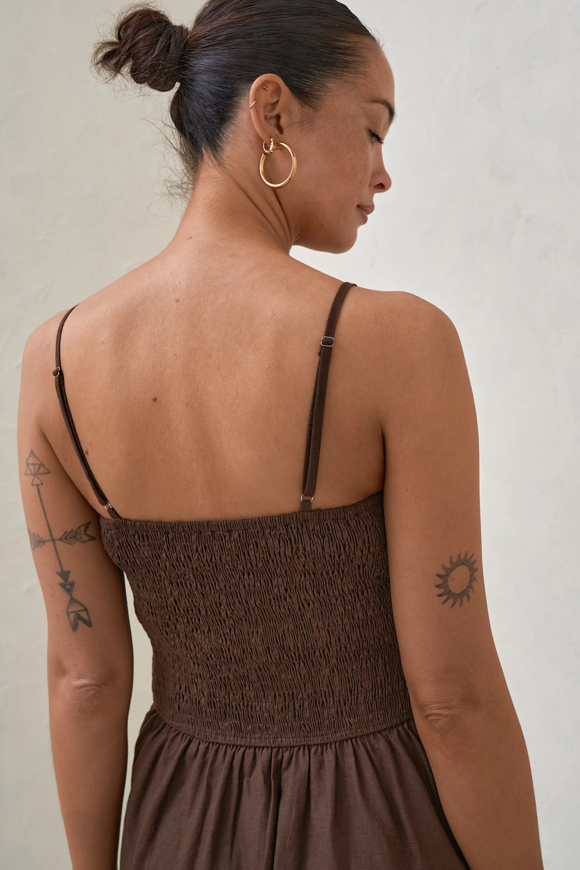 Mystery Solved Midi Dress - Chocolate - Image 4