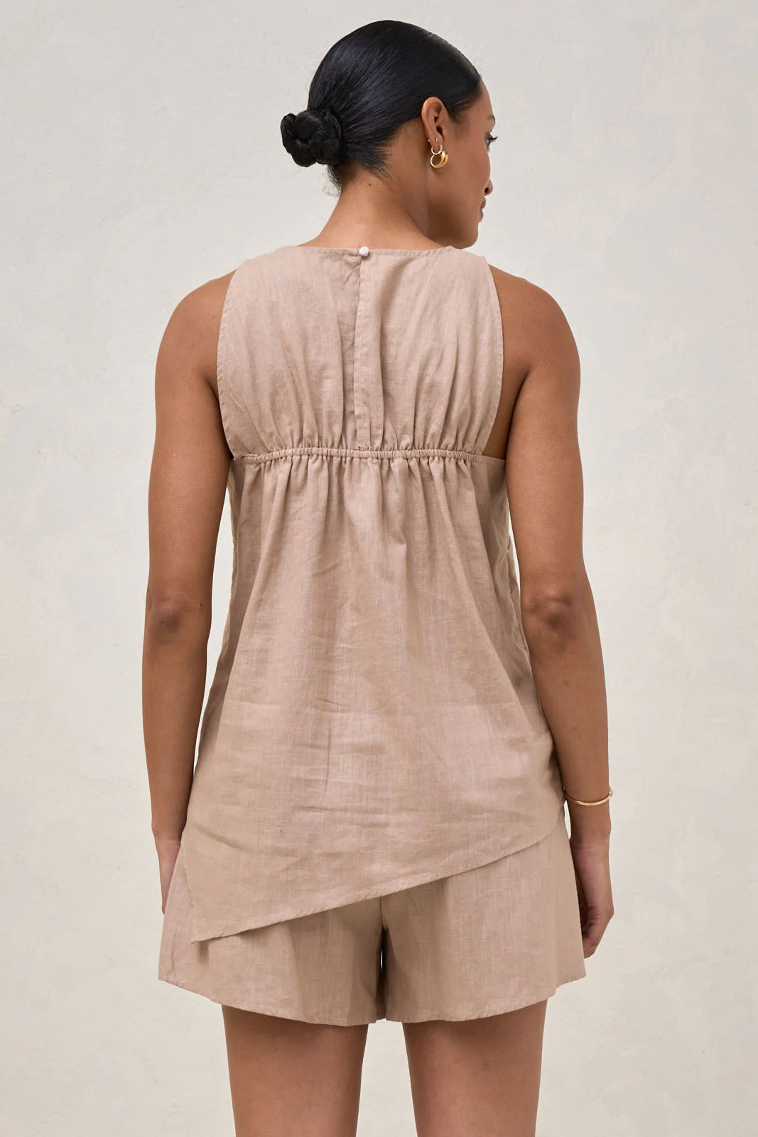 Timeless Linen Nursing Tank - Biscuit - Image 3