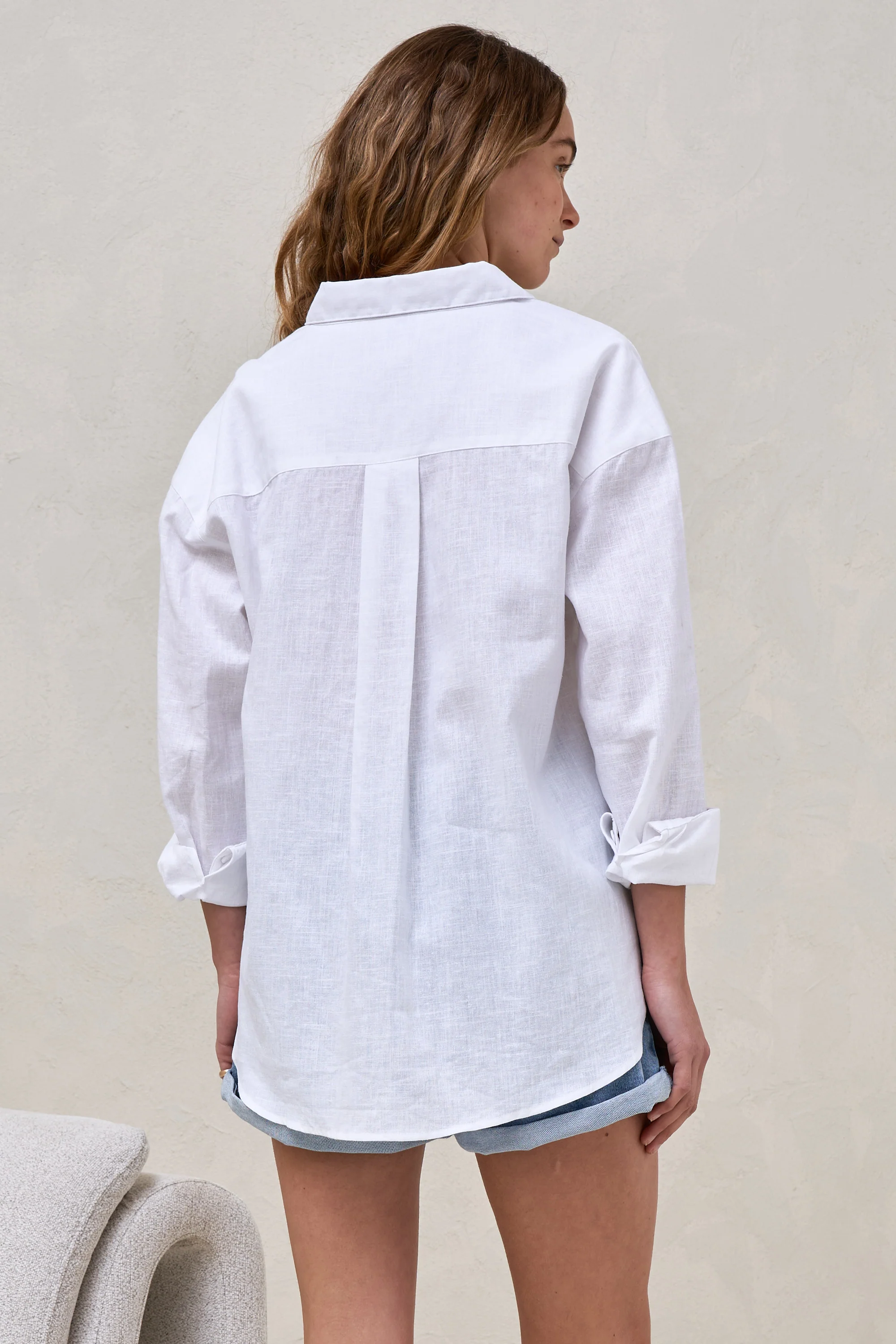 Timeless Relaxed Linen Shirt - White - Image 7