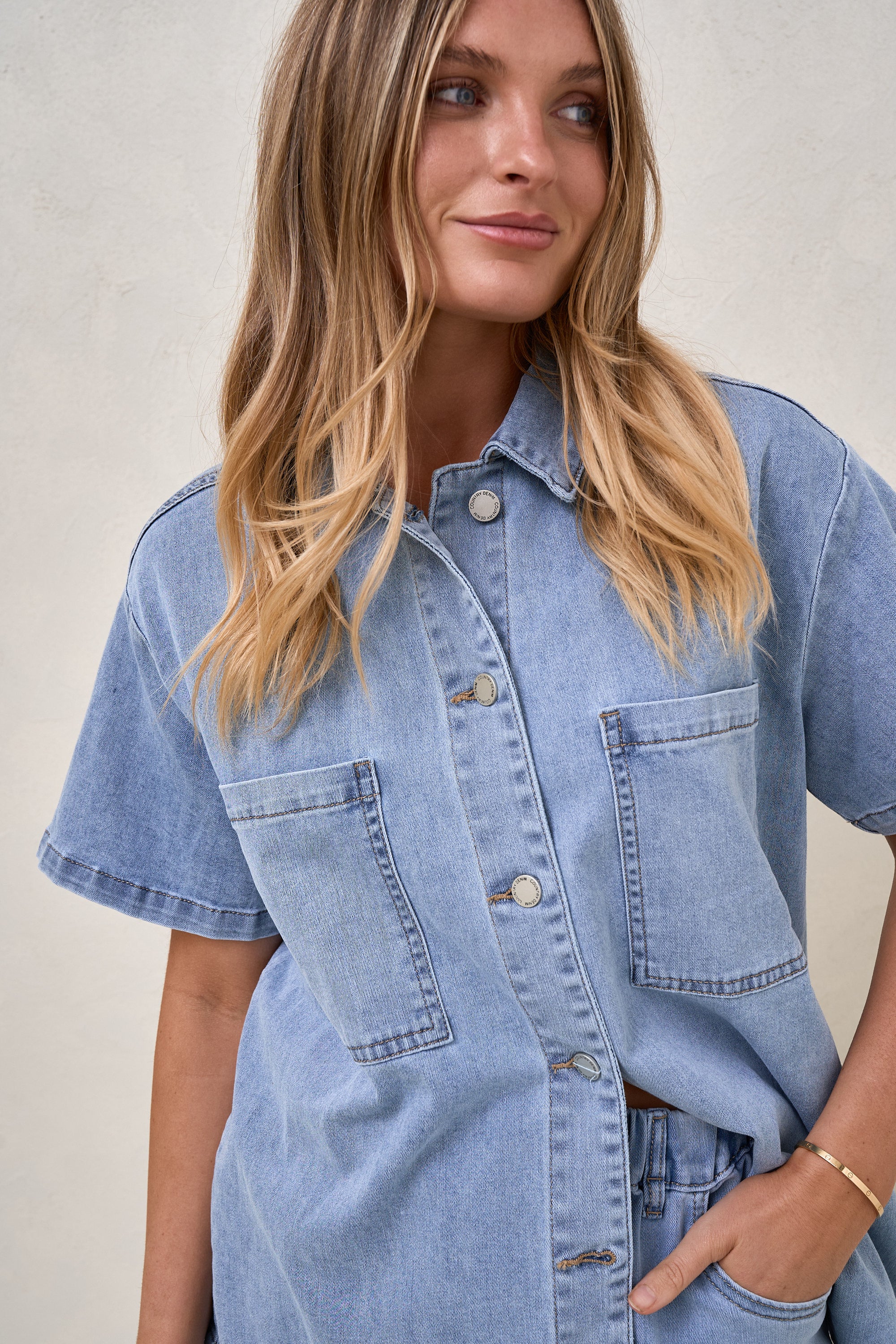 Frequent Short Sleeve Shirt - Light Blue - Image 7