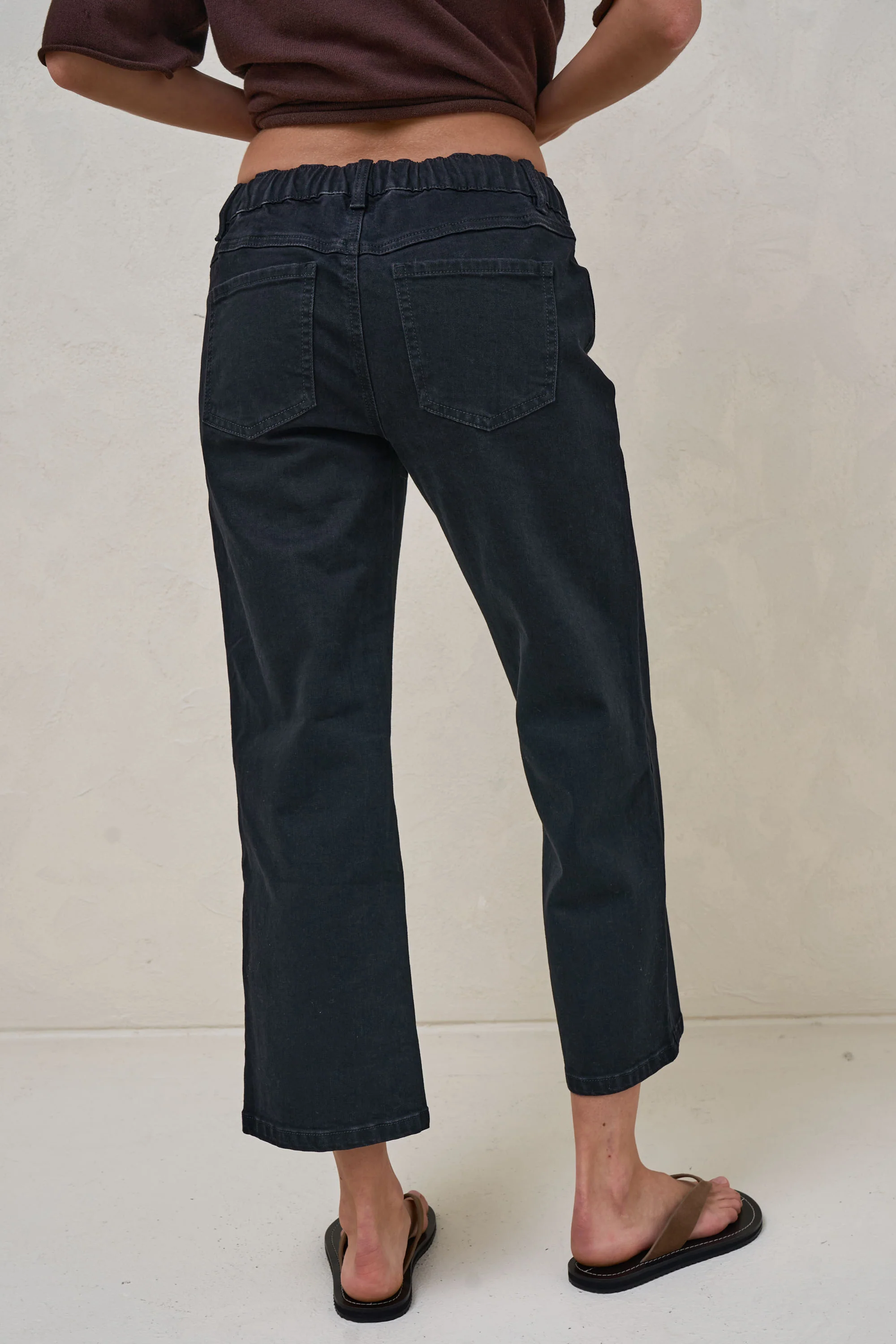 Walk The Talk Crop Wide Jean - Washed Black - Image 8