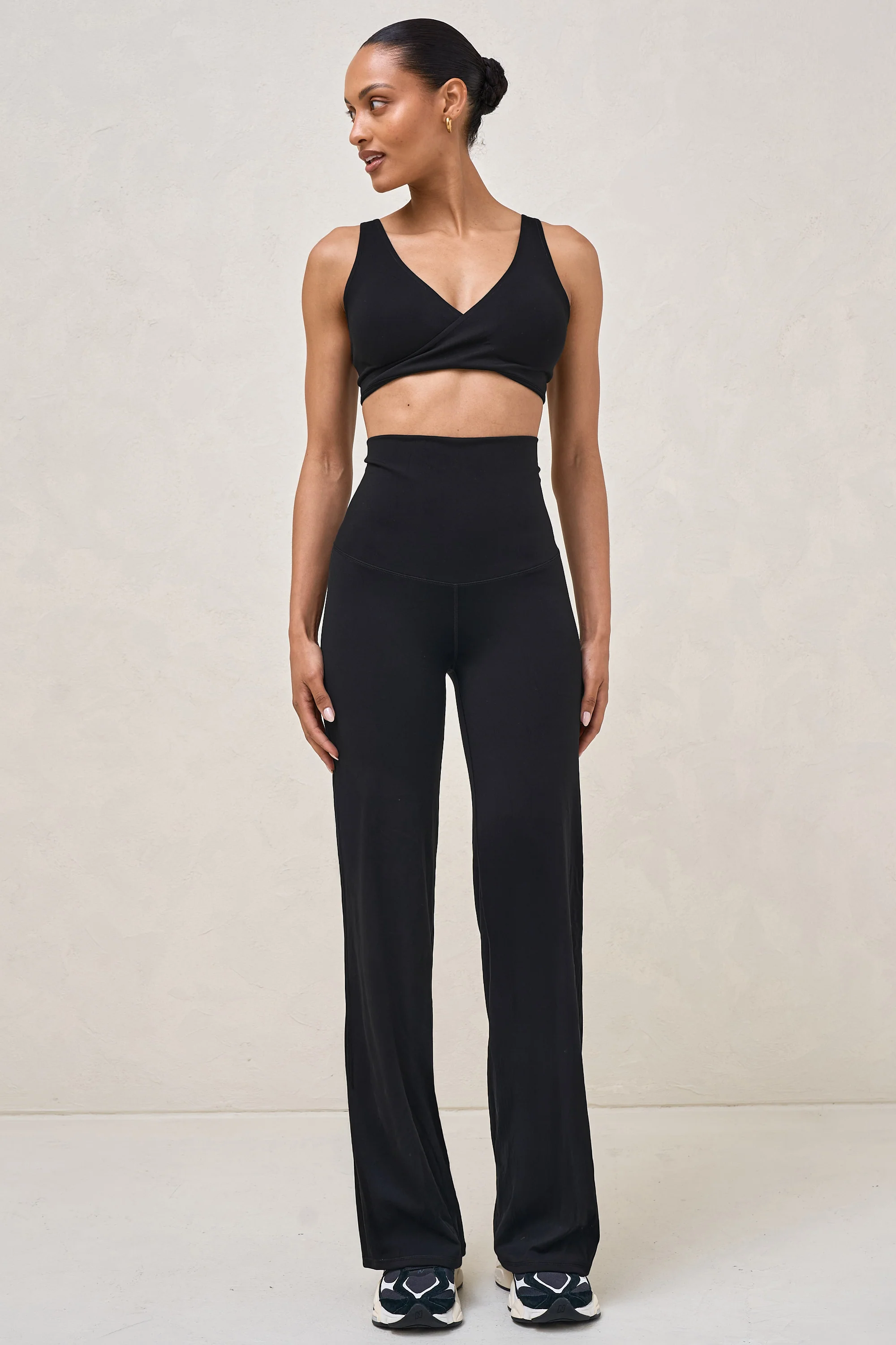 Bodybase Evolve Wide Leg Pant - Black - Image 7