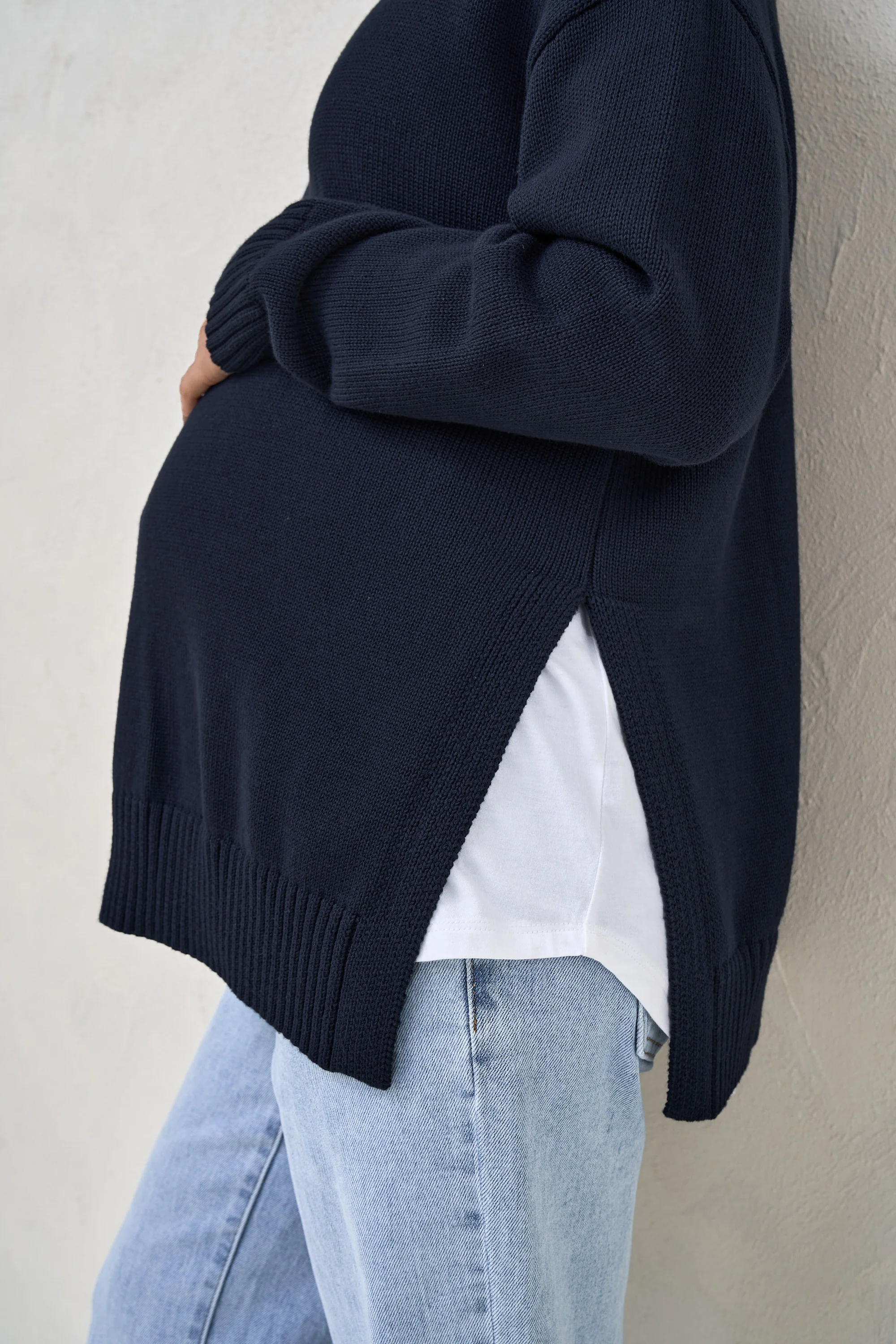 Live Light Jumper - Navy - Image 3