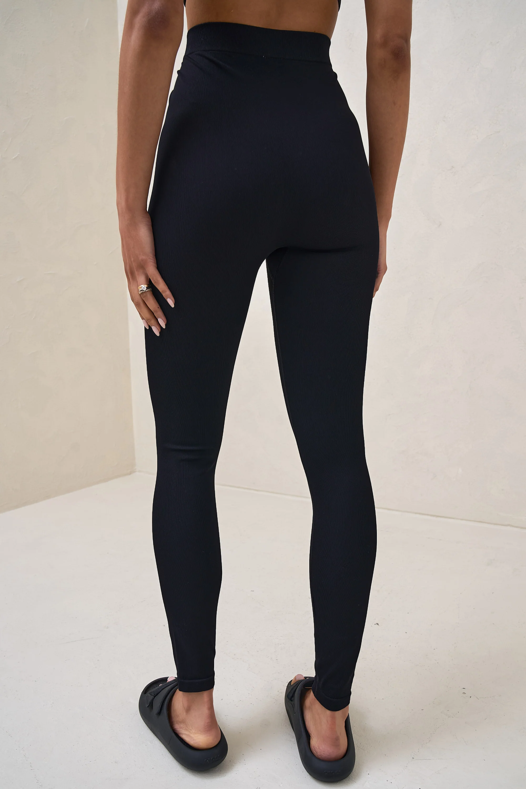 The Movement  Legging - Black - Image 9