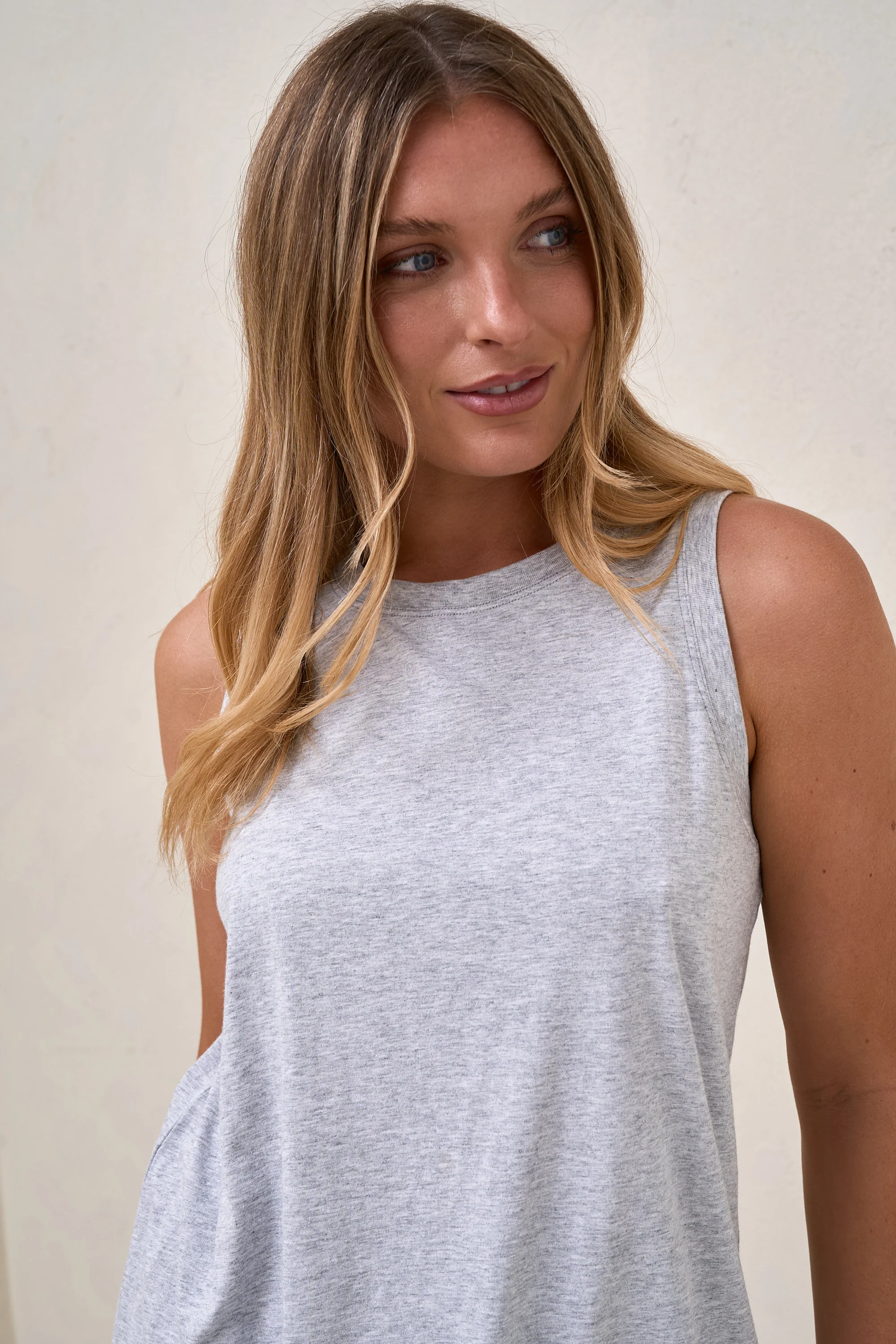 Into It Curved Hem Tank - Grey - Image 8