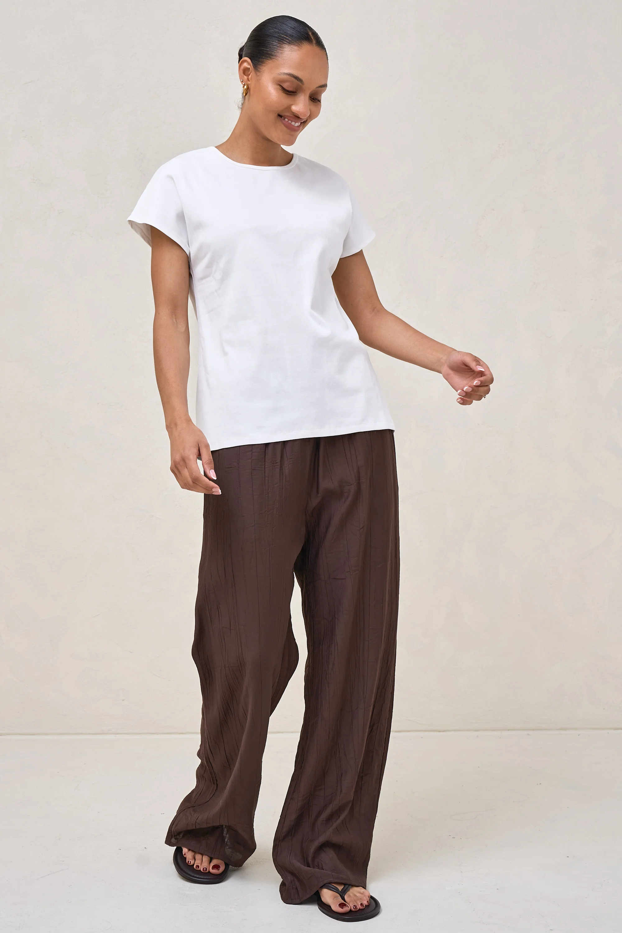 Minimalist Stretch Jersey Tee - White - Image 10